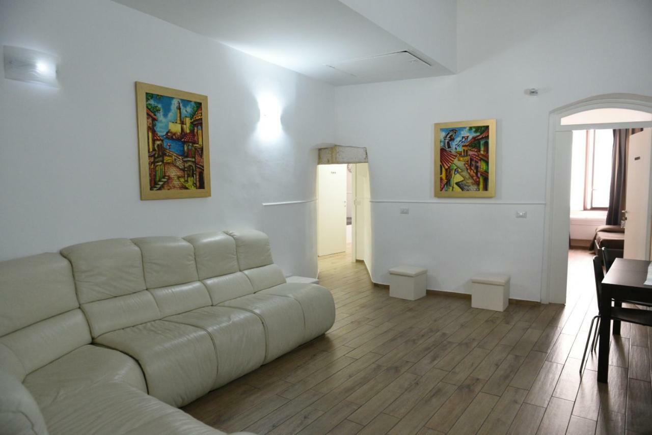 Sisters Residence Bari Luaran gambar